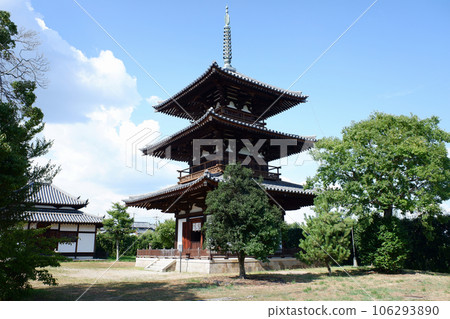 奈良法喜寺的三層寶塔 奈良法喜寺的三層寶塔 106293890