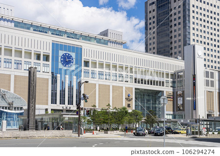 Sapporo Station 106294274