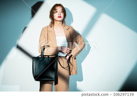 female, lady, woman 106297139