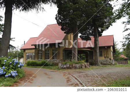 Nicchu Line Memorial Hall (former Japanese National Railways Atsushio Station Building) Nicchu Line Memorial Hall (former Japanese National Railways Atsushio Station Building) 106301011