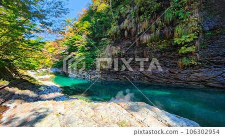 秋天的上帝在秋天 106302954