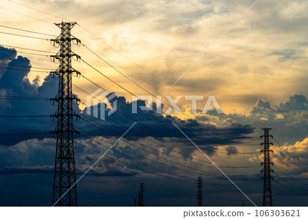 Transmission tower and cumulonimbus clouds in the summer evening sky c-2 High saturation contrast Transmission tower and cumulonimbus clouds in the summer evening sky c-2 High saturation contrast 106303621