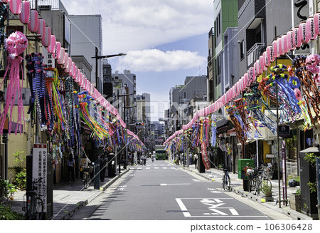 東京合童橋大街下町七夕節每年七月舉行 東京合童橋大街下町七夕節每年七月舉行 106306428