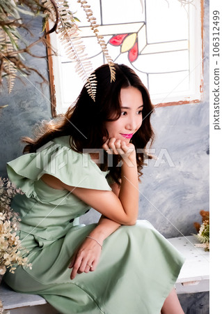young woman      106312499
