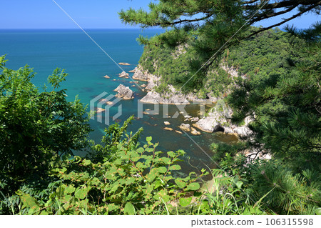 View from Kamogaiso Observatory (Iwami District, Tottori Prefecture) 106315598
