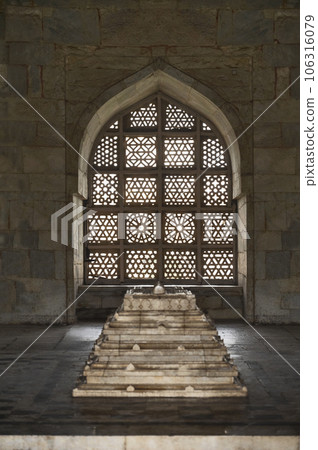 Inner view of Tomb of Hoshang Shah, the work on this marble mausoleum was begun by Hoshang Shah and completed by Mahmud Khilji in about A.D. 1440, located in Mandu, Madhya Pradesh, India 106316079