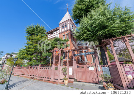 Kitano, Kobe City, Hyogo Prefecture, Kobe Kitano Ijinkan, Kazamidori no Yakata 106321223