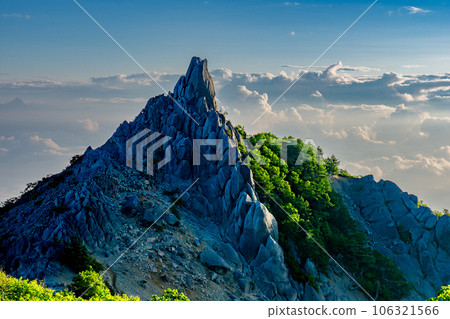 Mt. Jizogatake Obelisk in the Southern Alps of Yamanashi Prefecture 106321566