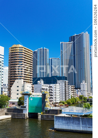 View of Kachidoki from Tsukiji Bridge 106326264