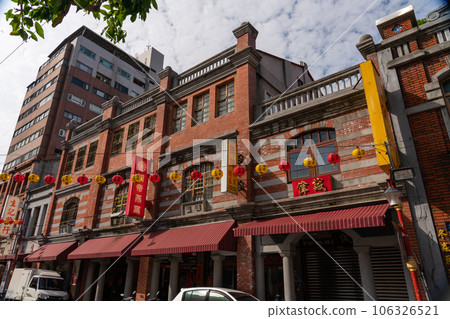 Dihua Street in the early morning, Taipei, Taiwan 106326521