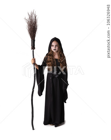 Halloween witch girl on white 106326948