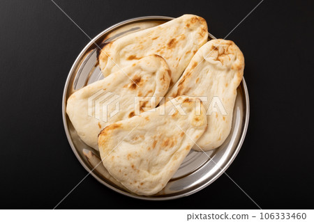 Naan (Indian cuisine) 106333460