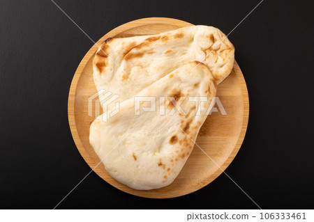 Naan (Indian cuisine) Naan (Indian cuisine) 106333461