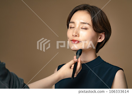 Makeup Cheek Brush Makeup Cheek Brush 106333614