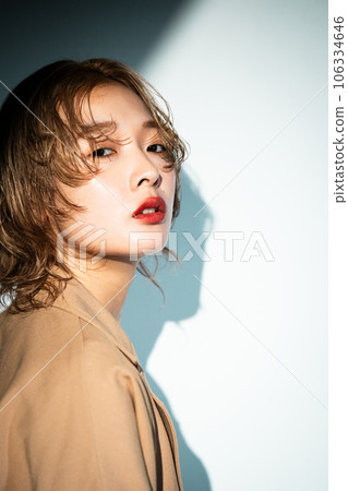 female, lady, woman 106334646