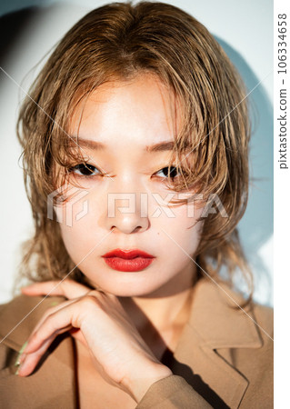 女生 女孩 女性 106334658