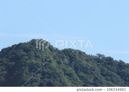 I walked along the Hota coast 106334981