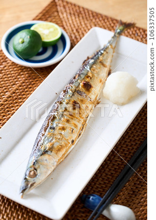 鹽烤秋刀魚 鹽烤秋刀魚 106337505