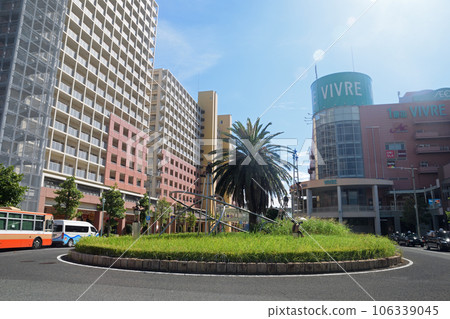 Okubo Station (Hyogo Prefecture) JR Kobe Line South Exit 106339045