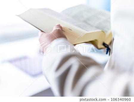 律師 106340960