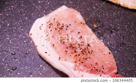 Pork sauteed Pork sauteed 106344405