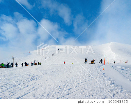 Ski resort summit course (Hokkaido, Niseko) Ski resort summit course (Hokkaido, Niseko) 106345855