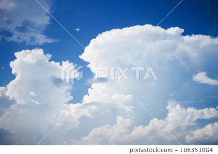 Summer sky cloud cover 106351084