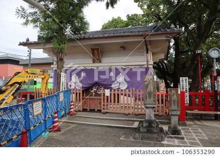 Oinari Inari Ochiyobo Inari God of business prosperity God of business prosperity Kaizu-gun, Gifu prefecture New Year's visit to a rake 106353290