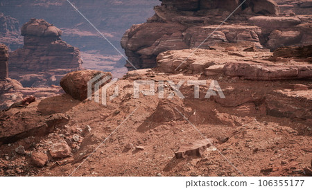 golden rocks in grand canyon golden rocks in grand canyon 106355177