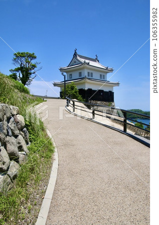 Hirado Castle (Hirado City, Nagasaki Prefecture) 106355982