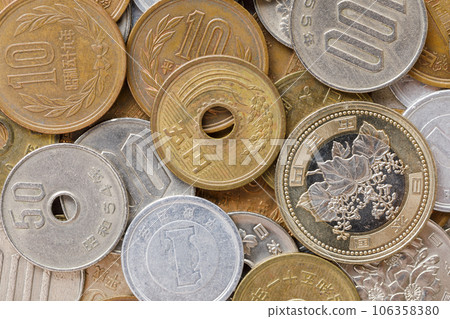 lots of money up 106358380