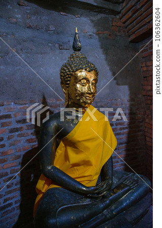 Buddhas of Ayutthaya ruins, at Wat Ratchaburana and Wat Phra Si Sanphet temple. 106362604