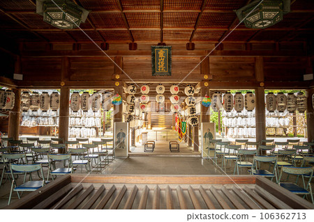 京都龍山護國神社正殿坂本龍馬和中岡慎太郎的肖像 106362713