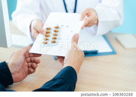 Male patient receiving medication guidance Male patient receiving medication guidance 106363288