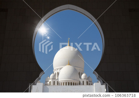 Sheikh Zayed Mosque in Abu Dhabi Sheikh Zayed Mosque in Abu Dhabi 106363718