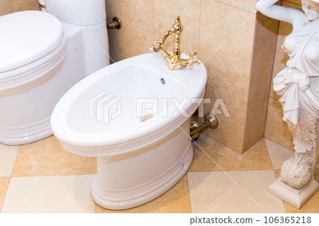 bidet 106365218