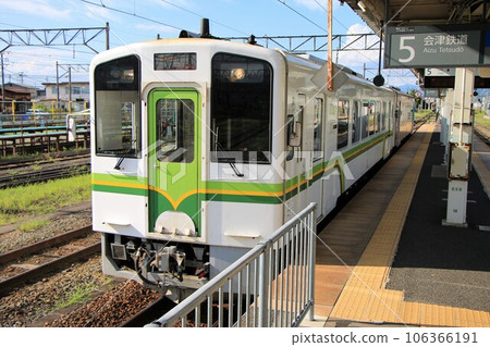 [Aizu Railway] Type AT-500 ~Revival Color~ (Tadami Line: Aizuwakamatsu Station) 106366191