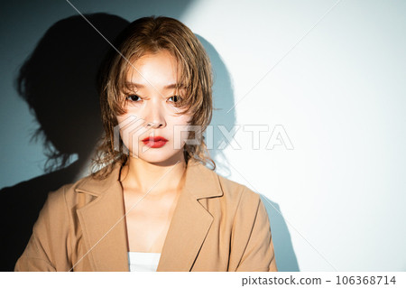 businesswoman, female, lady 106368714