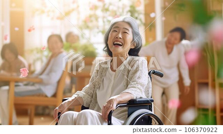 參加活動的老年婦女和老年人 106370922