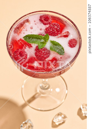 trendy summer cocktail 106374887