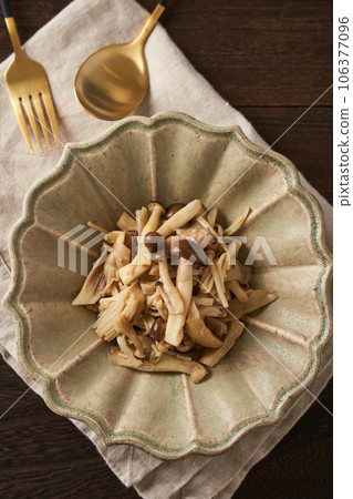 marinated mushrooms marinated mushrooms 106377096