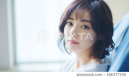 一個女人在這看著 106377330