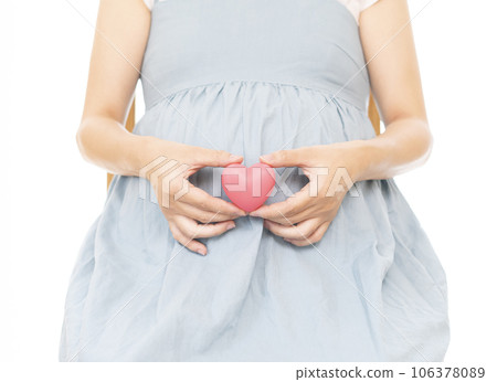 pregnant woman with heart 106378089