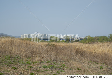 Hwangnyong River, Yeongsan River, bicycle path 106381288
