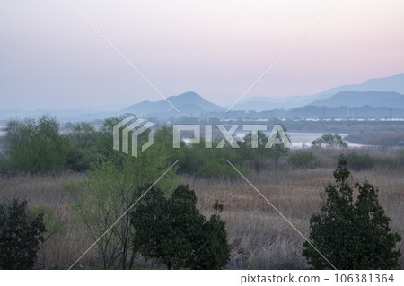 Hwangnyong River, Yeongsan River, bicycle path 106381364