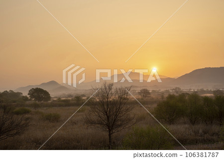 Hwangryong River, Yeongsan River, bicycle path 106381787