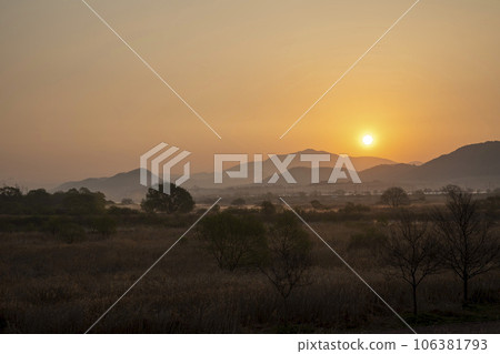 Hwangryong River, Yeongsan River, bicycle path Hwangryong River, Yeongsan River, bicycle path 106381793