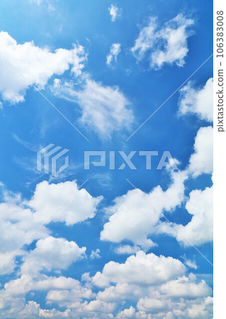 Summer blue sky and white clouds 106383008