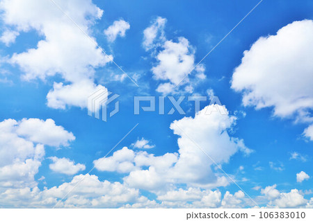 夏天的藍天白雲 夏天的藍天白雲 106383010