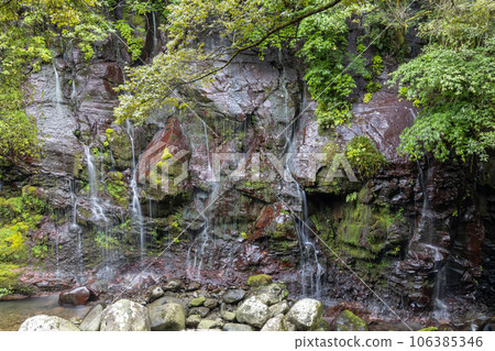 千渡溪谷“塔瑪雷瀑布” 千渡溪谷“塔瑪雷瀑布” 106385346